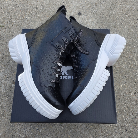 Sorel Lace Lux Boots Women Size 9 - Picture 10 of 13